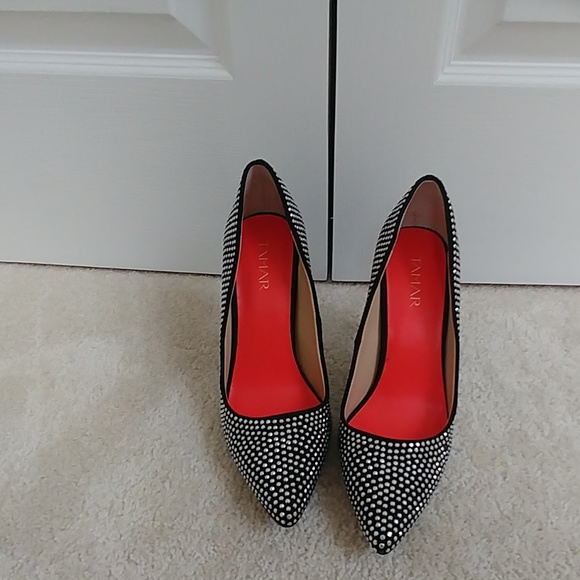 Woman Heel - Picture 2 of 5